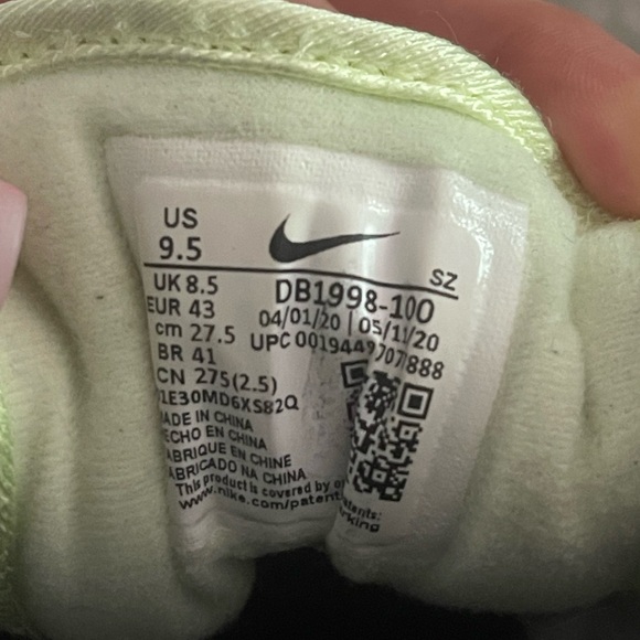 Men’s Nike air max 1 remix shoes in mint condition size 9.5 - Picture 8 of 11